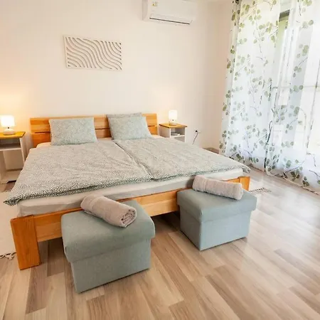 Lake27apartman Lejlighed *