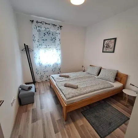 Lake27apartman Lejlighed *