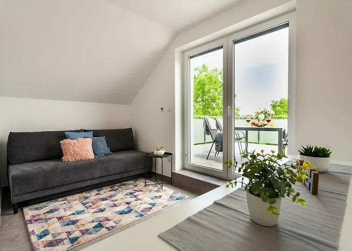 Lake27apartman *